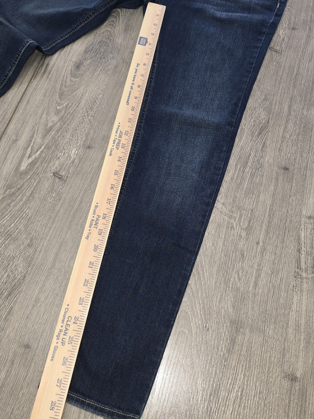 *Michael Kors Women’s Straight Leg Jeans in Dark Blue Denim Size 4 - Picture 8 of 8
